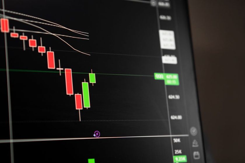 Taxa Selic: como ela influencia seus investimentos e suas dívidas